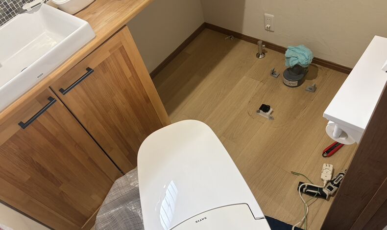画像8234：トイレの水漏れ、原因は配管ではなく本体でした｜10年前後で考えたい修理と交換